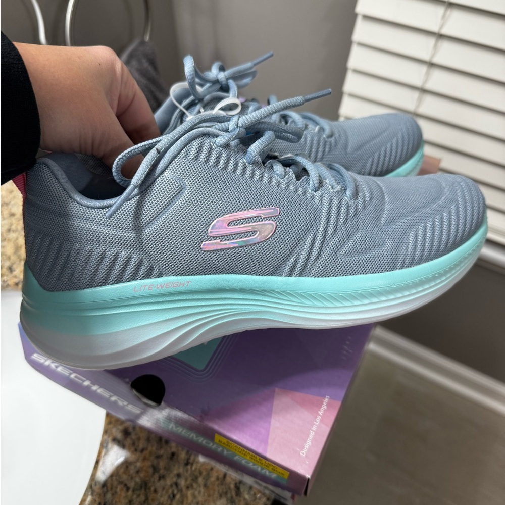 👟🆕Skechers Women's Lite Foam Sneakers, Size 8.5👟 - Picture 3 of 11